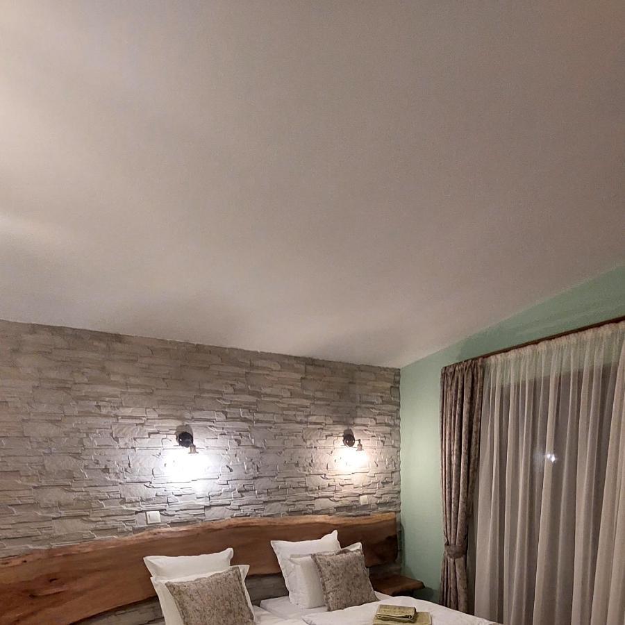 Къща За Гости Радост Guest House Radost Razlog Ngoại thất bức ảnh